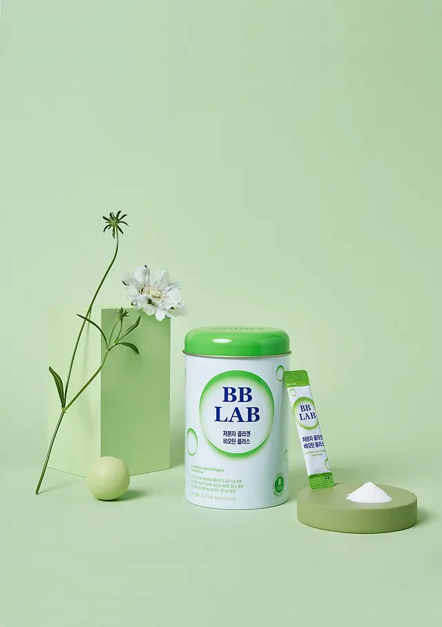 민트 배경 건강식품 통 연출 사진